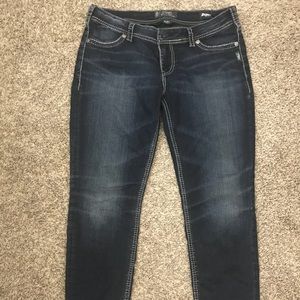 Just like new Silver Suki skinny jeans 33/29